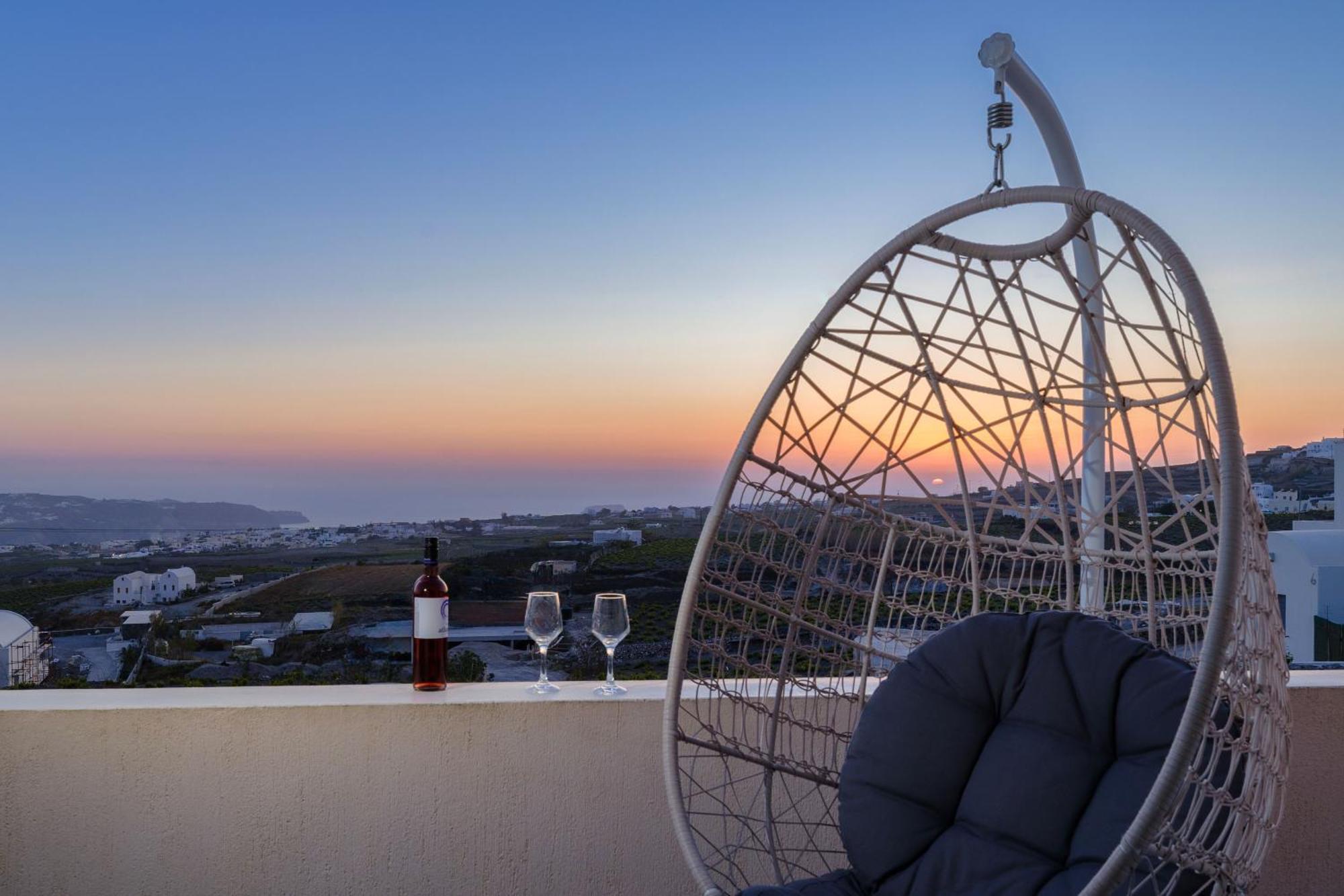 Cinnamon Villa With Private Hot Tub Pýrgos Esterno foto